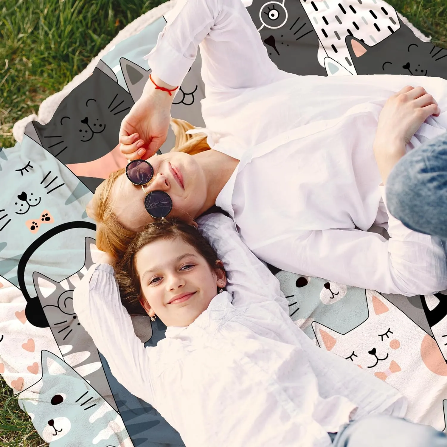 Cat Blanket Ultra Soft Flannel Merch Cat Throw Blanket Stuff Gifts for Cats Lovers for Girls Women Kids Boys Adults 50"X 40"
